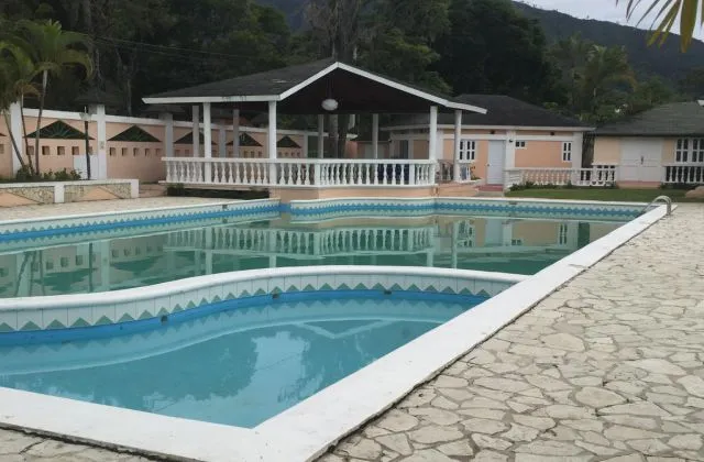 Hotel Constanza Villa Club piscine
